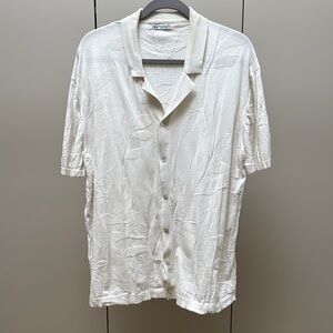 Zara Off-White Floral Knit Fabric Short Sleeved Button up Shirt